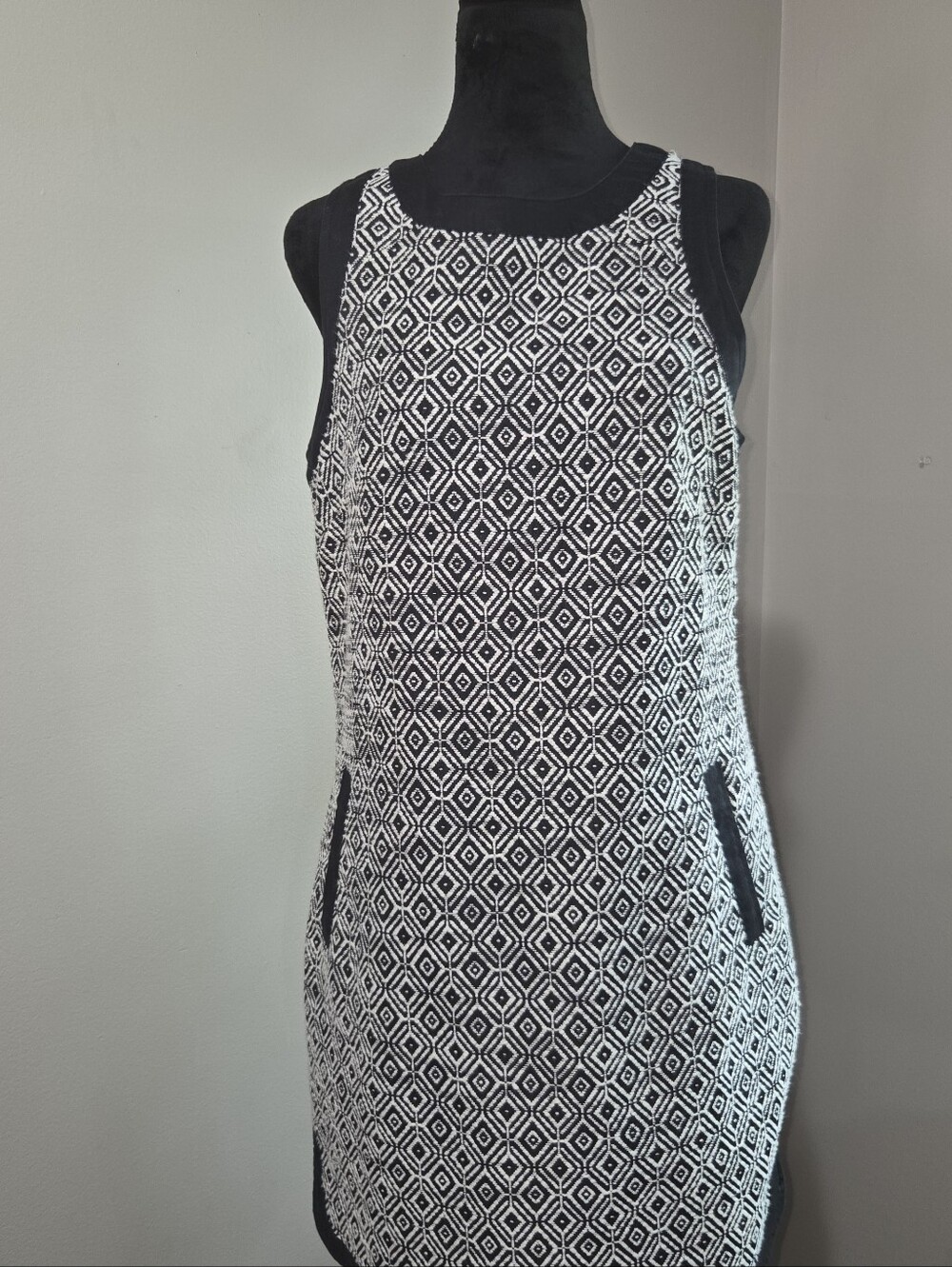 Banana Republic Black and White Diamond Print Shift Dress